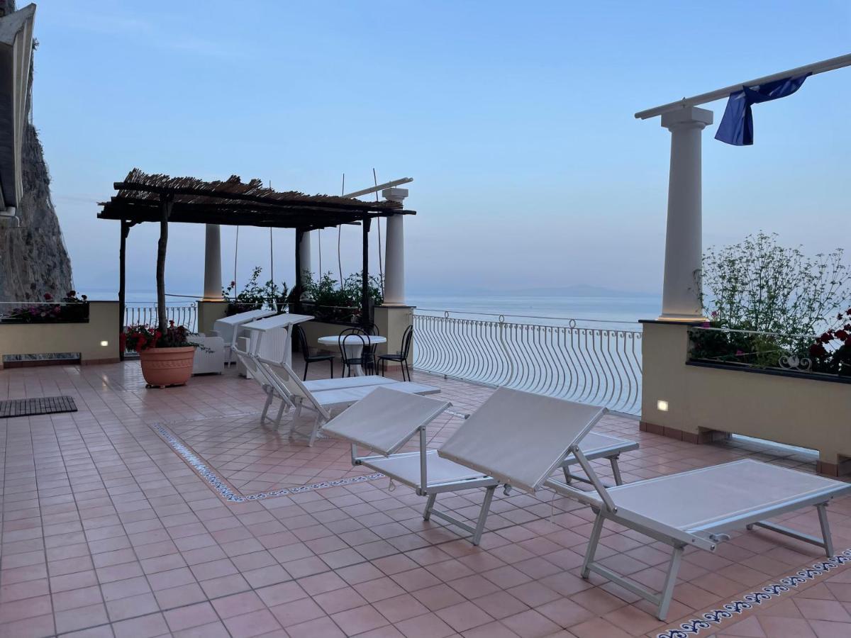 Apartments Amalfi Design Sea View Accessible By 250 Steps ภายนอก รูปภาพ