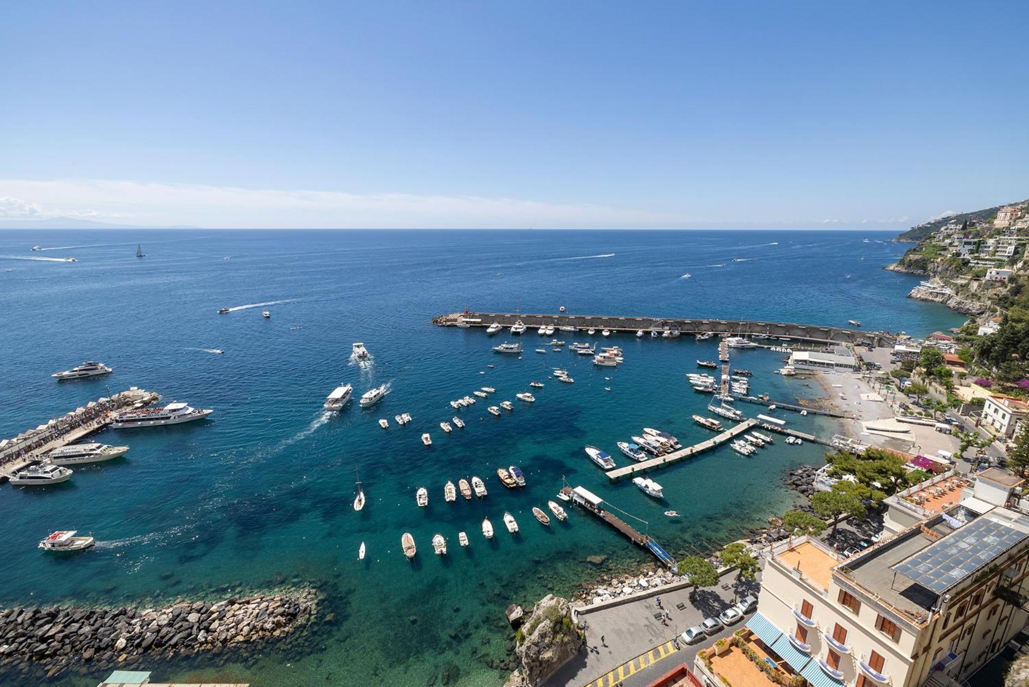 Apartments Amalfi Design Sea View Accessible By 250 Steps ภายนอก รูปภาพ