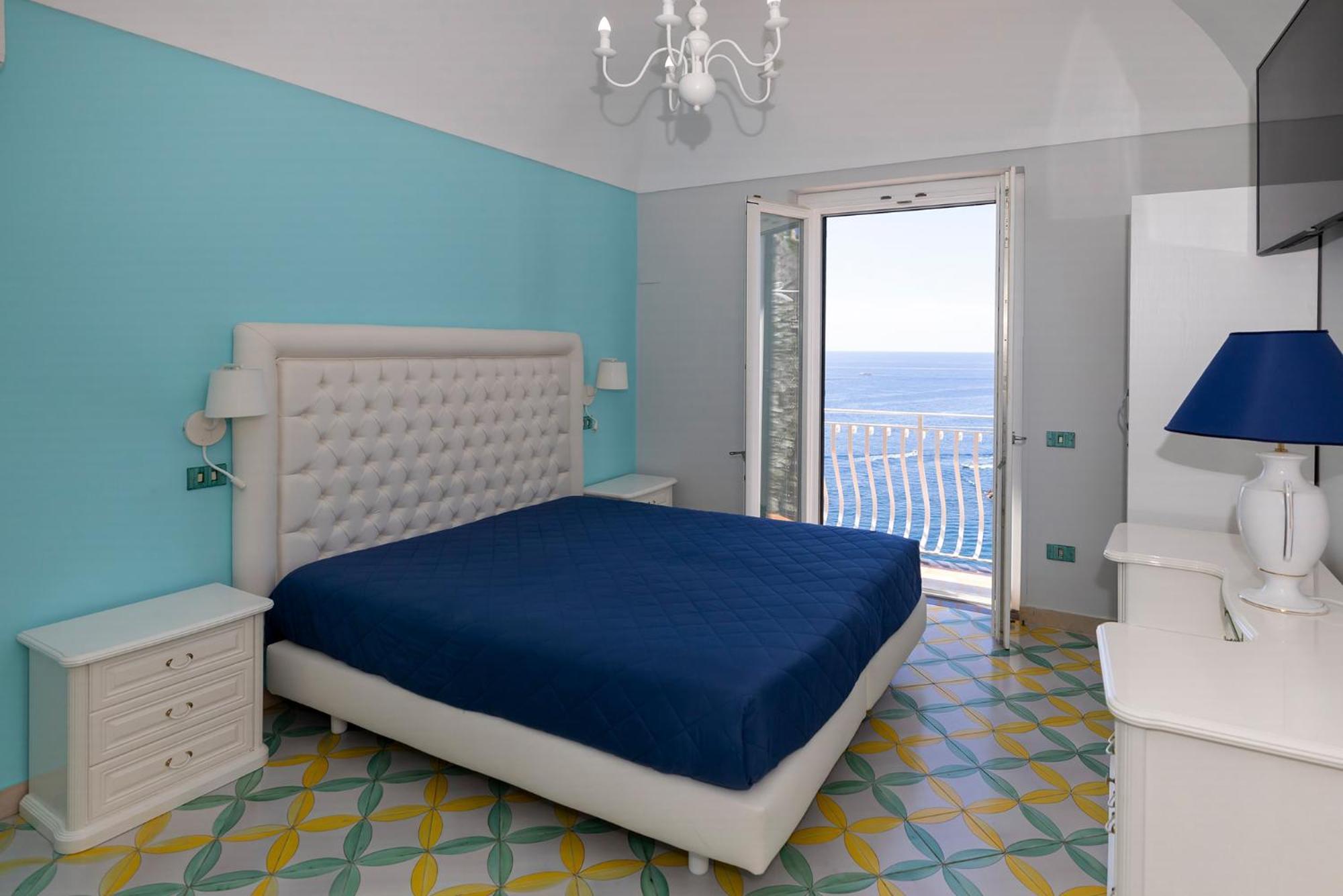 Apartments Amalfi Design Sea View Accessible By 250 Steps ภายนอก รูปภาพ