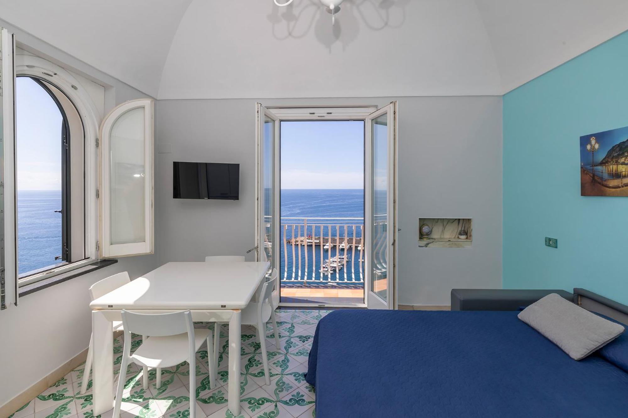 Apartments Amalfi Design Sea View Accessible By 250 Steps ภายนอก รูปภาพ