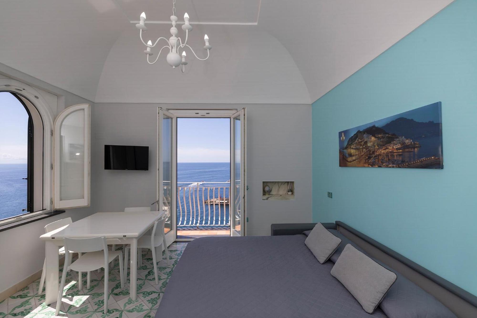 Apartments Amalfi Design Sea View Accessible By 250 Steps ภายนอก รูปภาพ