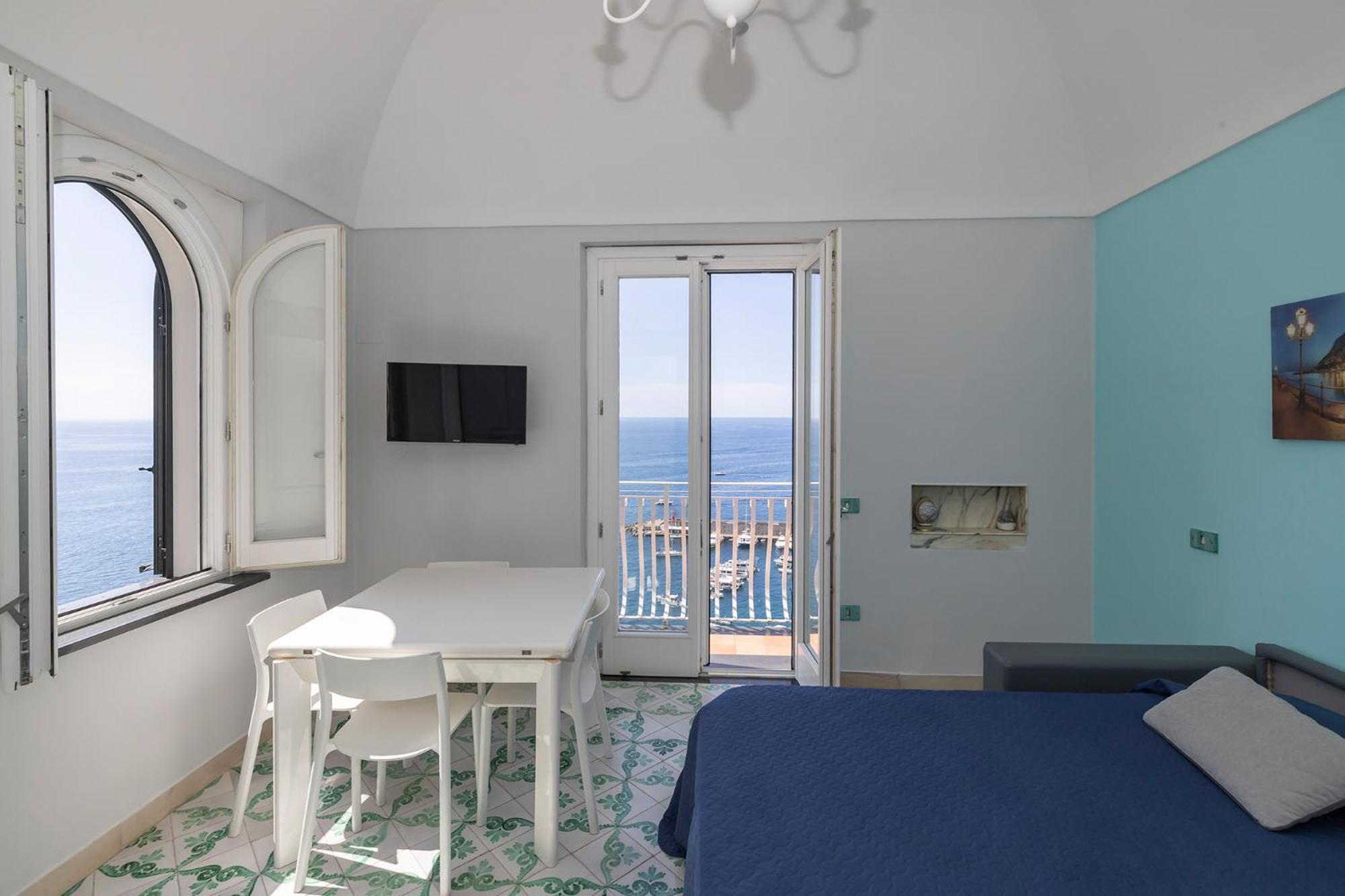 Apartments Amalfi Design Sea View Accessible By 250 Steps ภายนอก รูปภาพ