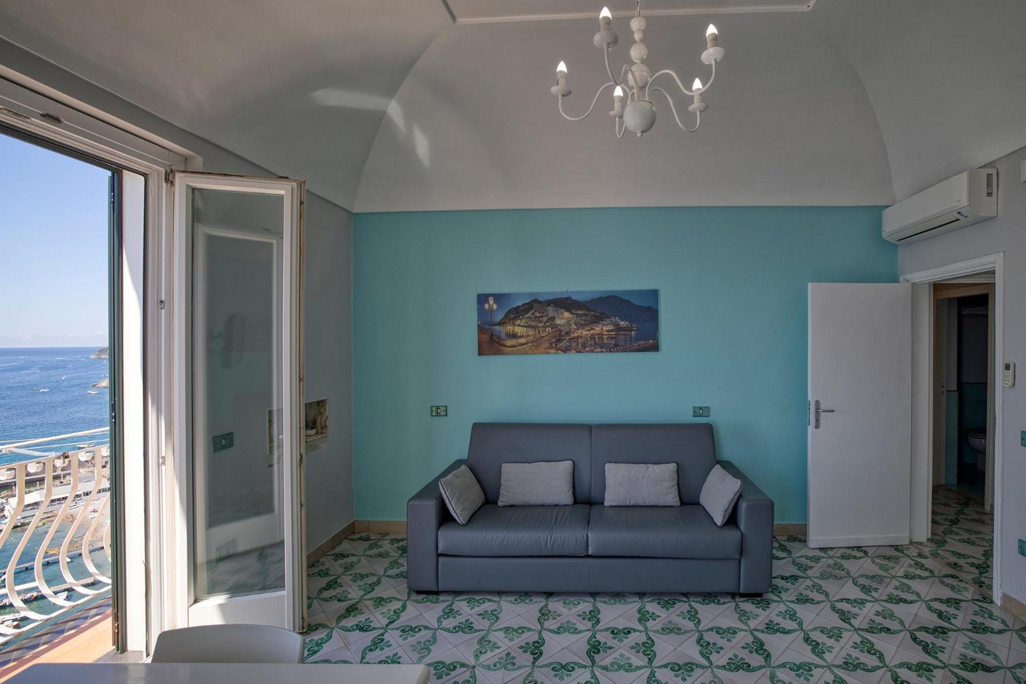 Apartments Amalfi Design Sea View Accessible By 250 Steps ภายนอก รูปภาพ