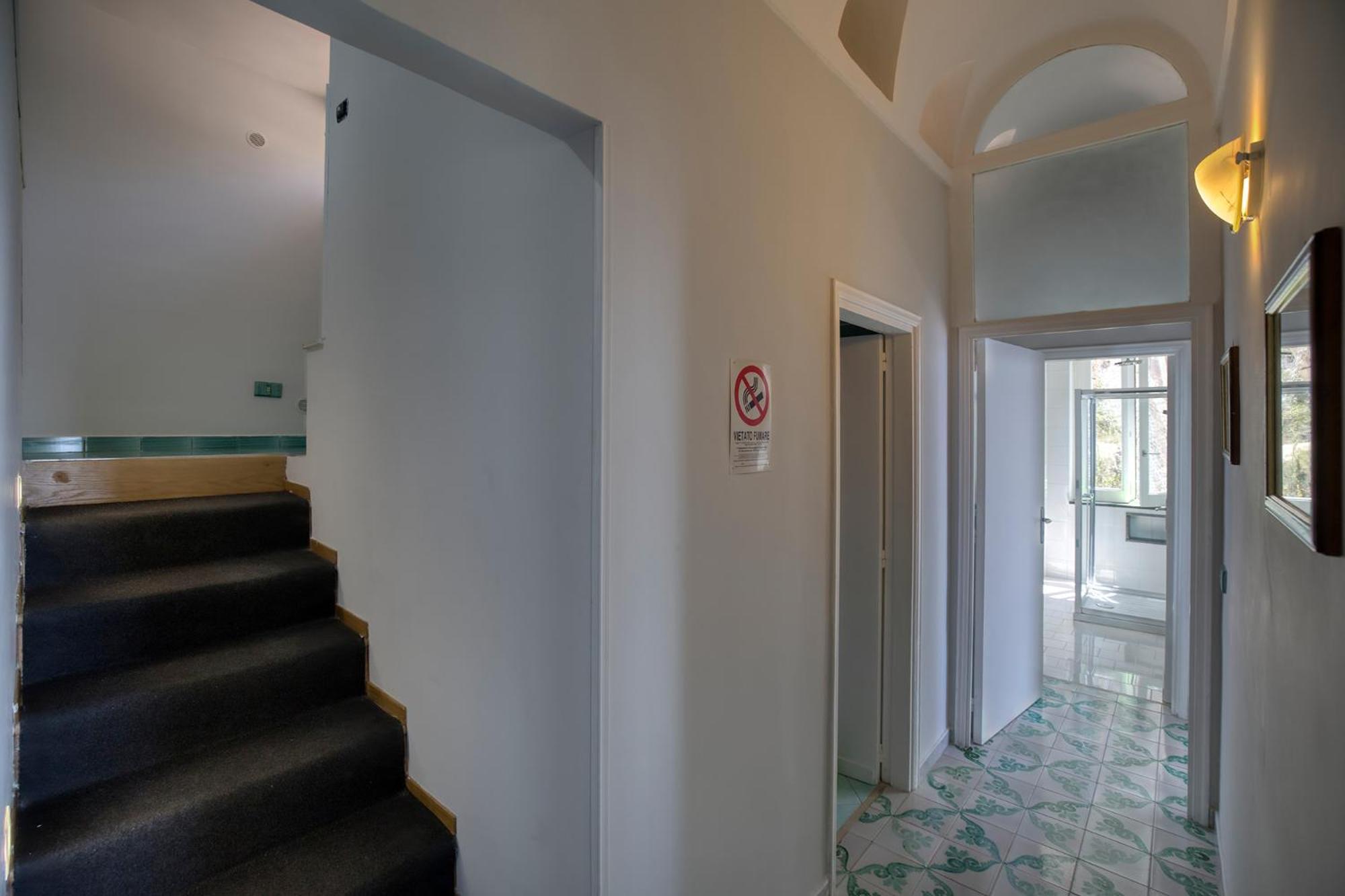 Apartments Amalfi Design Sea View Accessible By 250 Steps ภายนอก รูปภาพ