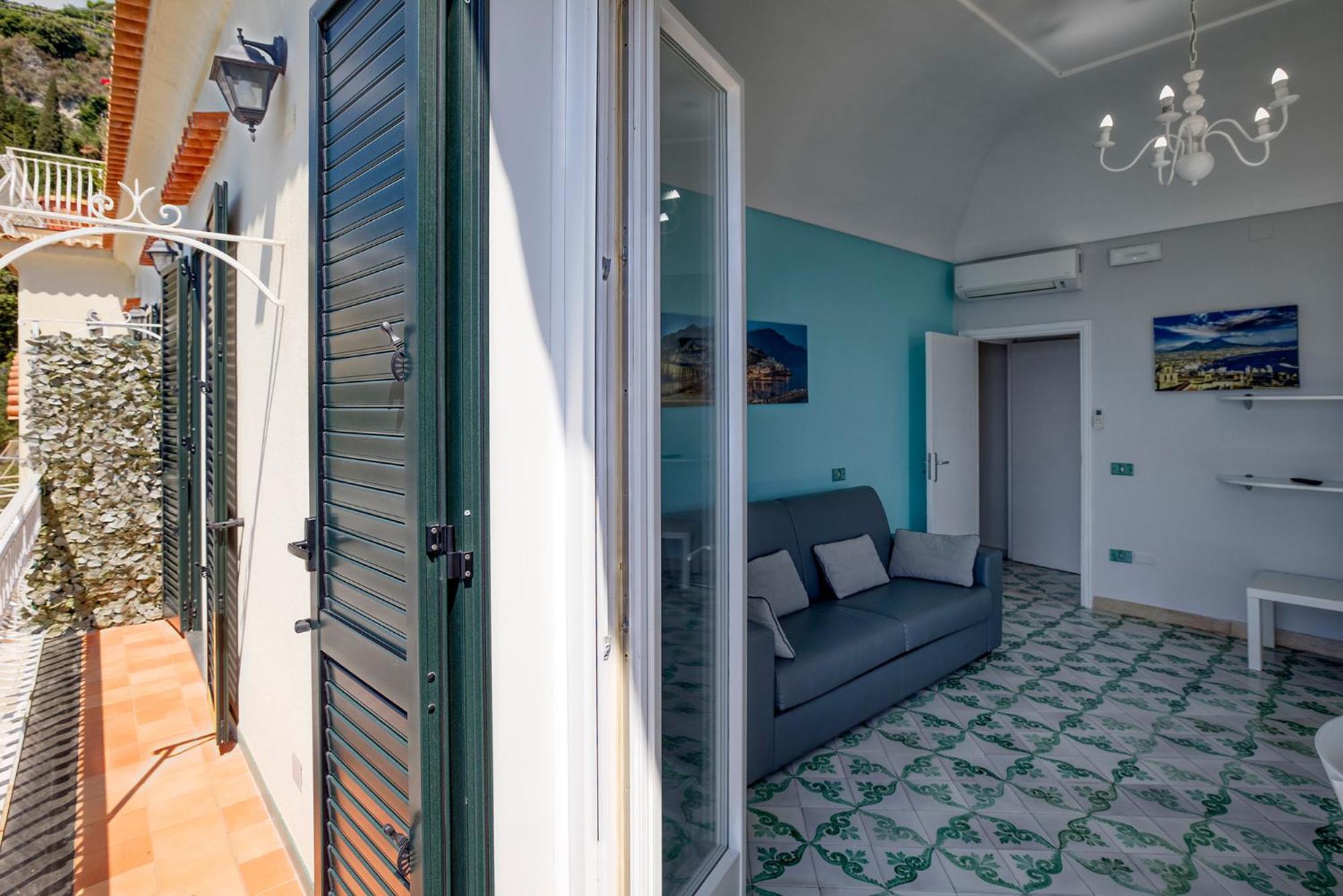 Apartments Amalfi Design Sea View Accessible By 250 Steps ภายนอก รูปภาพ
