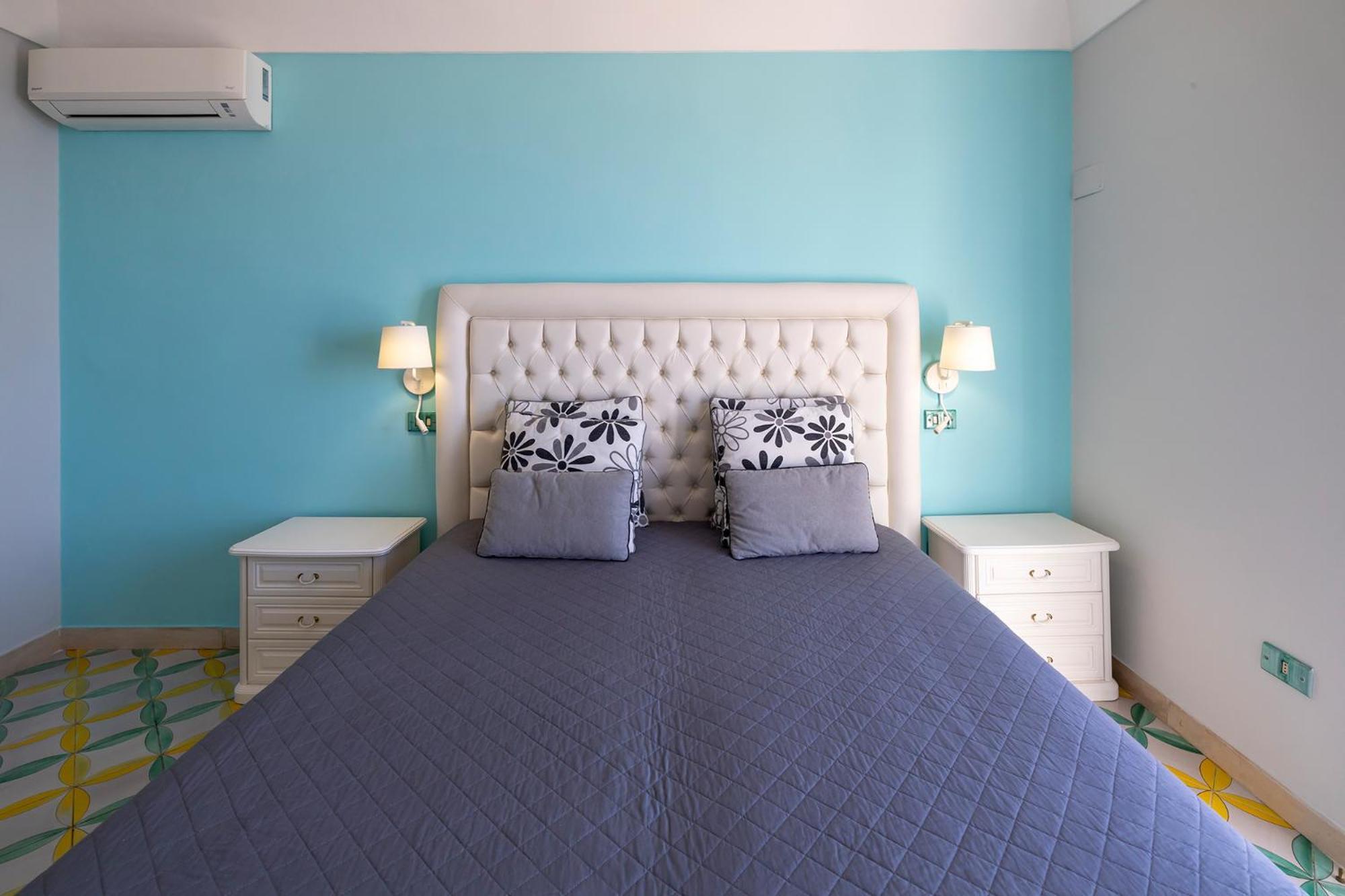 Apartments Amalfi Design Sea View Accessible By 250 Steps ภายนอก รูปภาพ