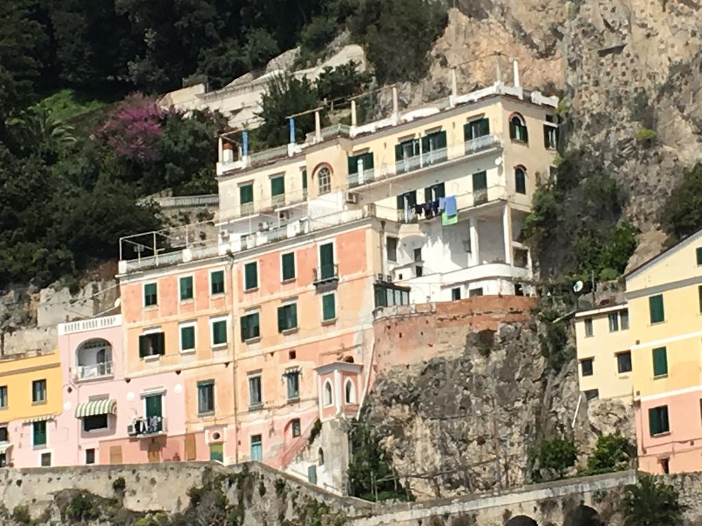 Apartments Amalfi Design Sea View Accessible By 250 Steps ภายนอก รูปภาพ